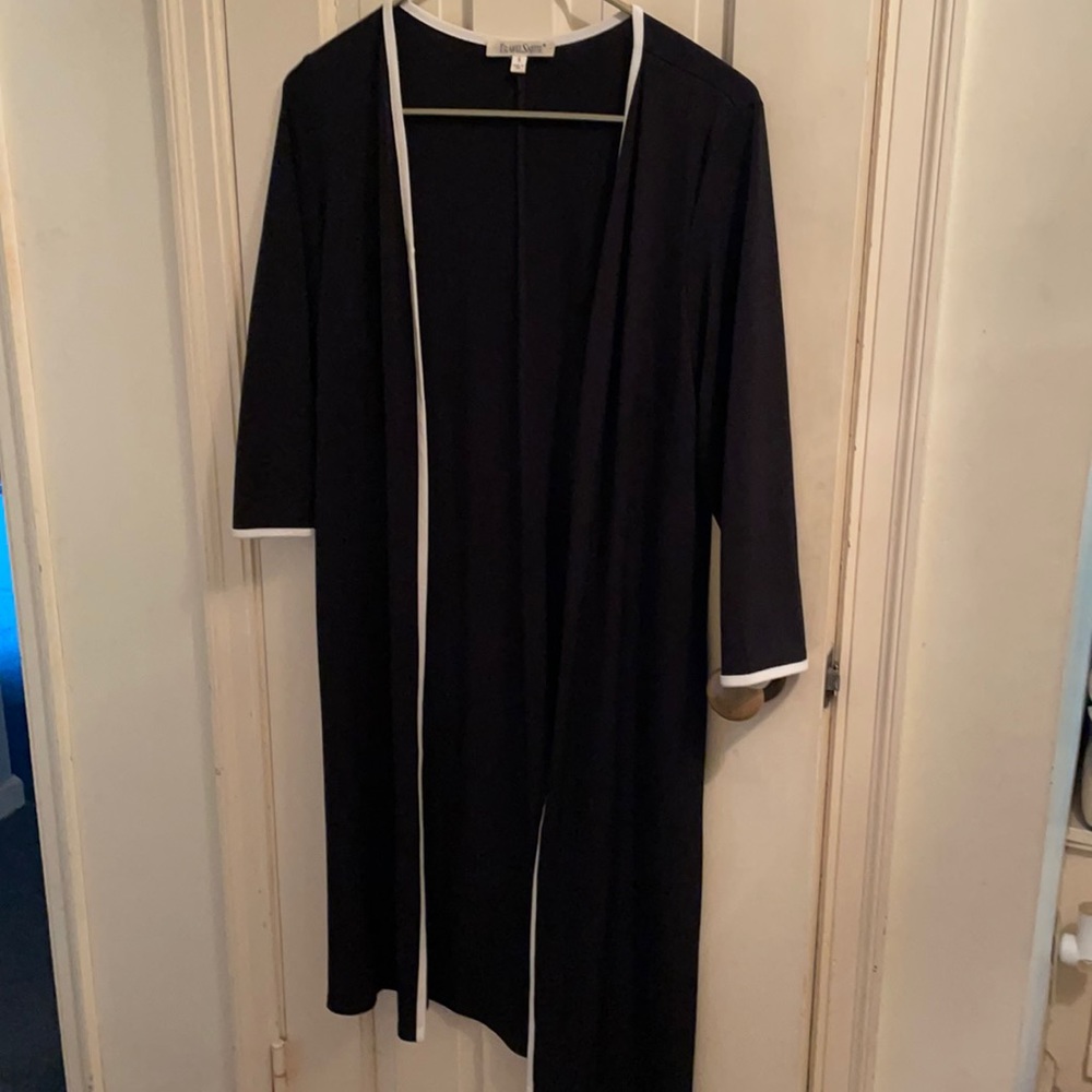 ❤️ 5 for $15. Travel Smith long open front lightweight duster